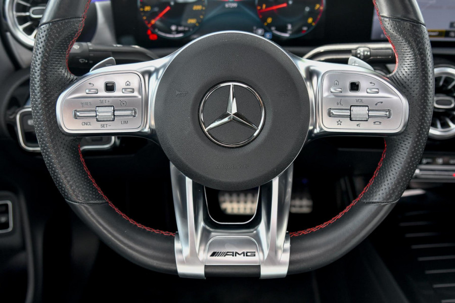 Mercedes-Benz CLA-Klasse 180 AMG Night. Memory, Pano, Keyless, Camera, Multibeam, Sfeer, CarPlay!