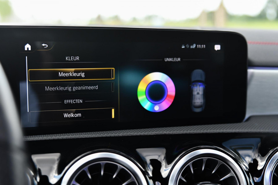 Mercedes-Benz CLA-Klasse 180 AMG Night. Memory, Pano, Keyless, Camera, Multibeam, Sfeer, CarPlay!