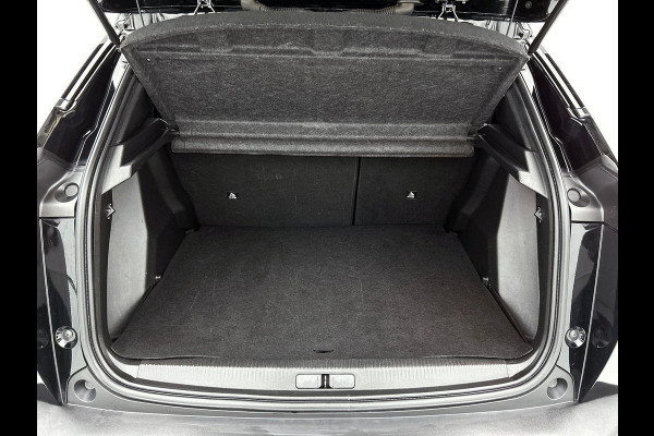 Peugeot 2008 1.2 130pk Active Pack CARPLAY CRUISE