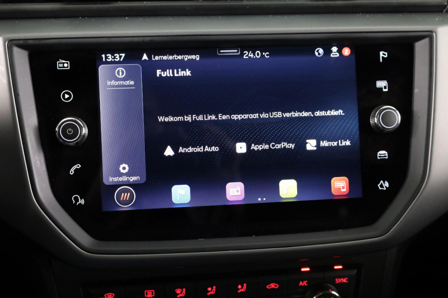 Seat Ibiza 1.0 TSI Style Business Intense 95 pk | Navigatie | Parkeersensoren | Achteruitrijcamera | Cruise control | Apple Carplay/Android Auto |