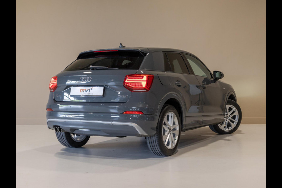 Audi Q2 1.4 TFSI CoD S-Line / 150pk / Stoelverwarming / Leder /