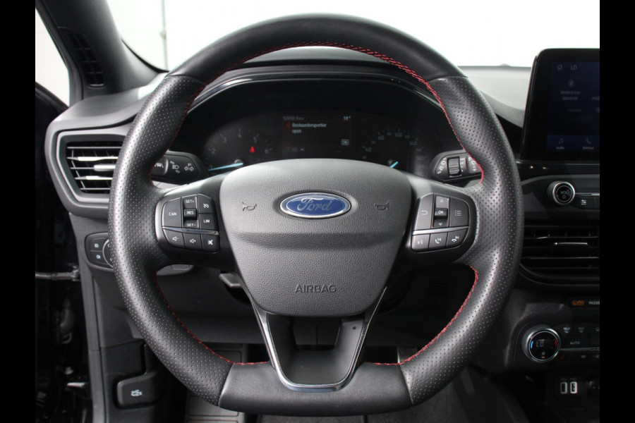 Ford FOCUS Wagon 1.0 EcoBoost ST Line Business Demo! | Navigatie | Adaptive Cruise Control | Trekhaak | Head Up Display | Privacy Glass | Lane Assist |Full LED koplampen
