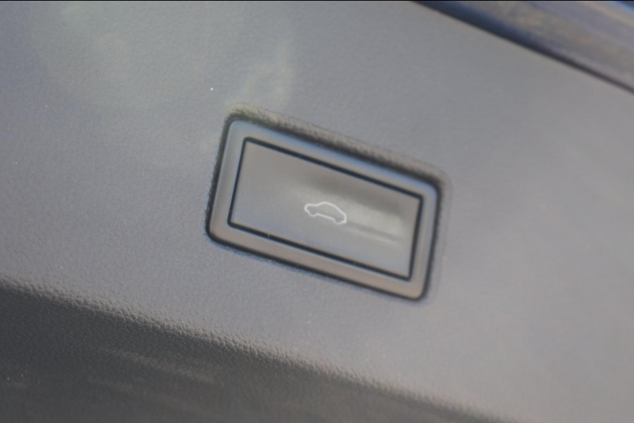Volkswagen T-Roc 1.0 TSI | VIRTUAL COCKPIT | TREKHAAK | APPLE CARPLAY | ANDROID AUTO | ADAPTIEVE CRUISE CONTROLE | NAP