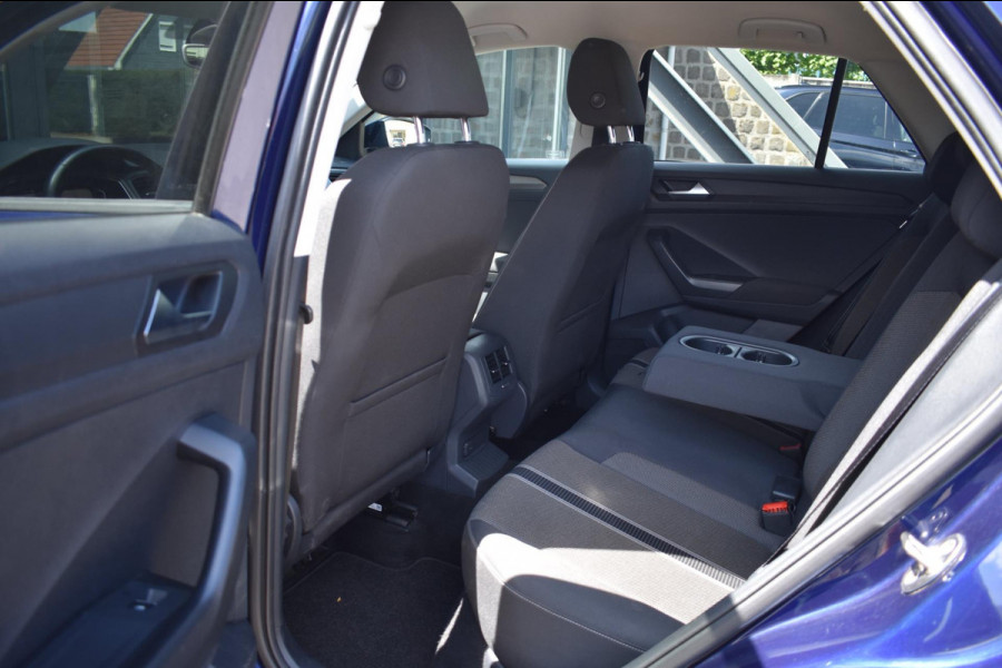 Volkswagen T-Roc 1.0 TSI | VIRTUAL COCKPIT | TREKHAAK | APPLE CARPLAY | ANDROID AUTO | ADAPTIEVE CRUISE CONTROLE | NAP