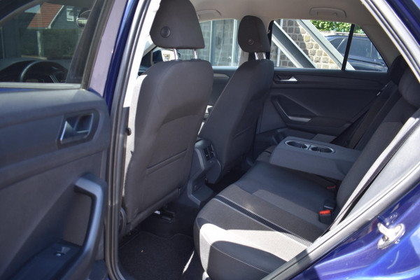 Volkswagen T-Roc 1.0 TSI | VIRTUAL COCKPIT | TREKHAAK | APPLE CARPLAY | ANDROID AUTO | ADAPTIEVE CRUISE CONTROLE | NAP