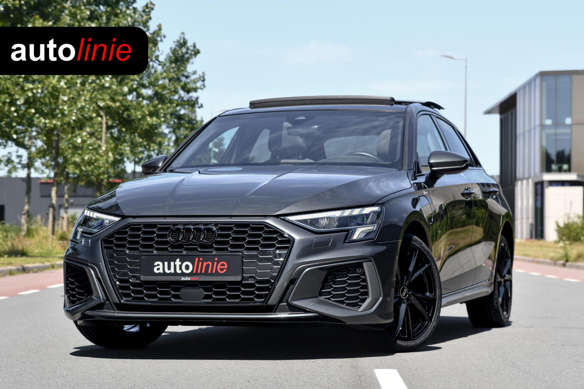 Audi A3 Sportback 40 TFSI e S-Line. Pano, ACC, Leder, Keyless, Matrix, Sfeer, CarPlay! Audi A3 Sportback 40 TFSI e S-Line. Pano, ACC, Leder, Keyless, Matrix, Sfeer, CarPlay!