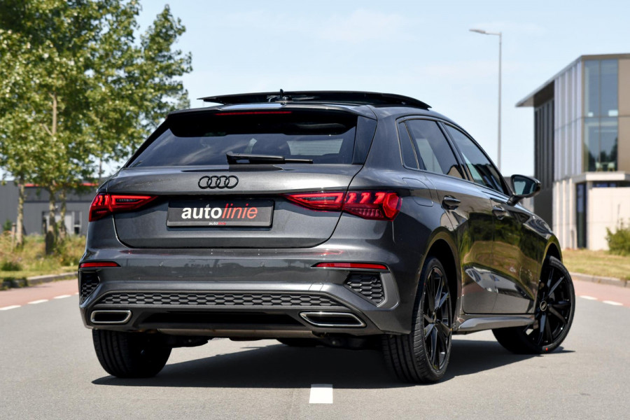 Audi A3 Sportback 40 TFSI e S-Line. Pano, ACC, Leder, Keyless, Matrix, Sfeer, CarPlay!