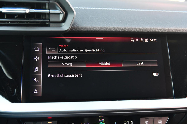 Audi A3 Sportback 40 TFSI e S-Line. Pano, ACC, Leder, Keyless, Matrix, Sfeer, CarPlay!