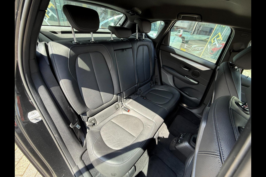 BMW 2 Serie Active Tourer 218i M Sport Executive, Leder, HUD, NAP