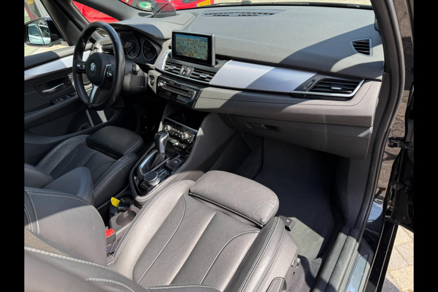BMW 2 Serie Active Tourer 218i M Sport Executive, Leder, HUD, NAP