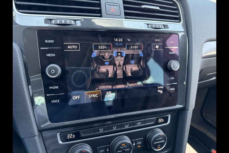 Volkswagen Golf 1.5 TSI Comfortline Business  | 130PK | adaptive cruise | trekhaak | Apple Carplay/Android Auto