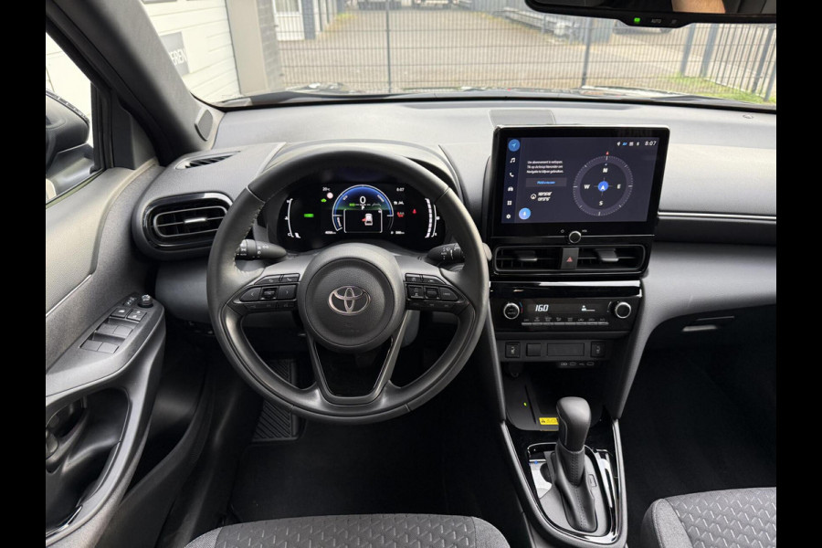 Toyota Yaris Cross 1.5 Hybrid 115 Business Plus