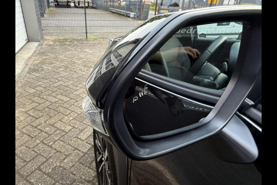 Toyota Yaris Cross 1.5 Hybrid 115 Business Plus