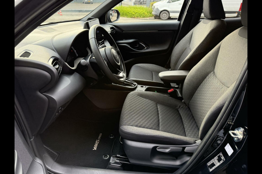 Toyota Yaris Cross 1.5 Hybrid 115 Business Plus