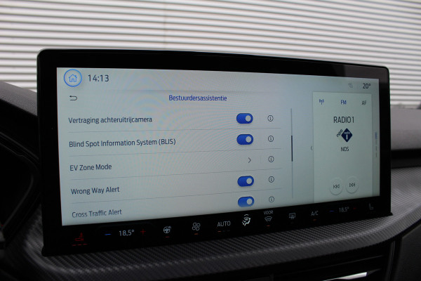 Ford Kuga 2.5 PHEV ST-Line X | Facelift | Panoramadak | Head-up | BLIS | Winterpack | Trekhaak | B&O | AGR