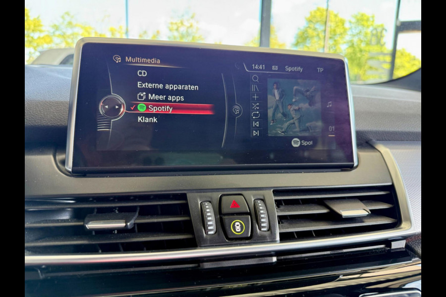 BMW 2 Serie Active Tourer 218i M Sport Executive, Leder, HUD, NAP
