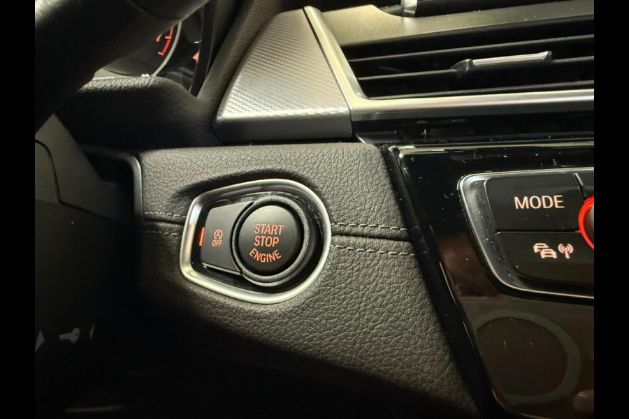 BMW 2 Serie Active Tourer 218i M Sport Executive, Leder, HUD, NAP