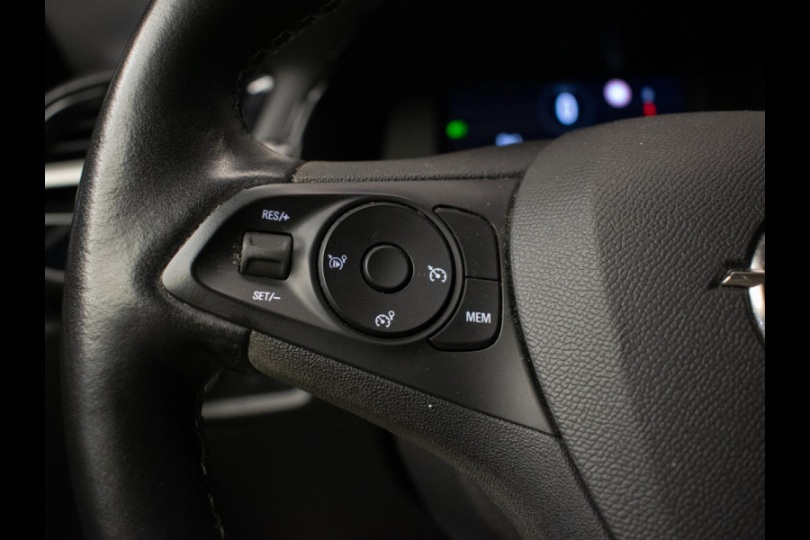 Opel CORSA-E Edition 50 kWh Sport (APPLE CARPLAY,NAVI,LED,LEDER,BLACKPACK,PDC,NETTE STAAT)