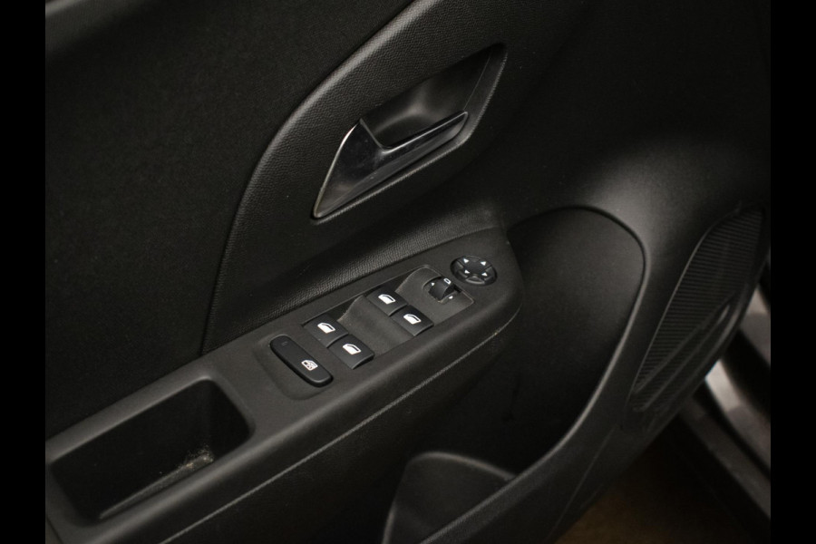 Opel CORSA-E Edition 50 kWh Sport (APPLE CARPLAY,NAVI,LED,LEDER,BLACKPACK,PDC,NETTE STAAT)