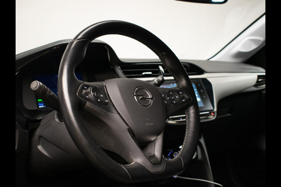 Opel CORSA-E Edition 50 kWh Sport (APPLE CARPLAY,NAVI,LED,LEDER,BLACKPACK,PDC,NETTE STAAT)