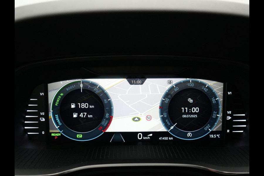 Škoda Octavia Combi 1.4 TSI iV Plug In Hybrid Sportline Business PHEV | Head-Up | Sportstoelen Memory & Verwarmd | Canton Audio | 19"L.M | Virtual | Keyless | Apple Carplay | Parkassist | Sfeerverlichting |
