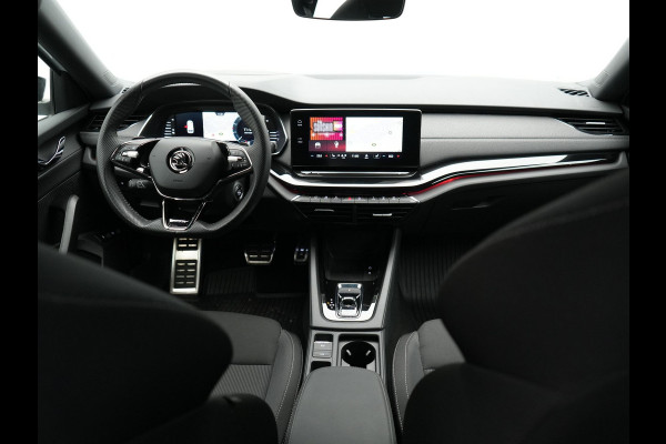 Škoda Octavia Combi 1.4 TSI iV Plug In Hybrid Sportline Business PHEV | Head-Up | Sportstoelen Memory & Verwarmd | Canton Audio | 19"L.M | Virtual | Keyless | Apple Carplay | Parkassist | Sfeerverlichting |