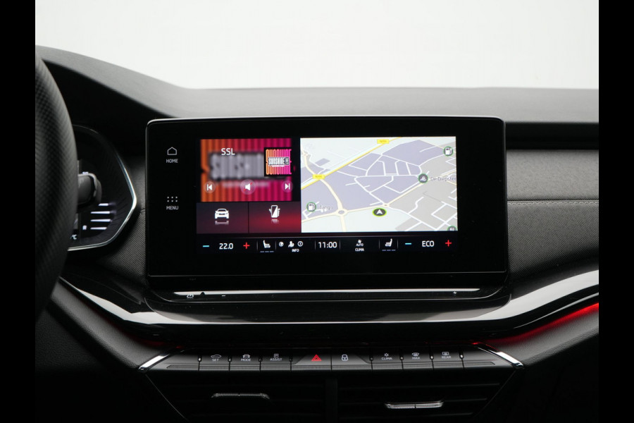 Škoda Octavia Combi 1.4 TSI iV Plug In Hybrid Sportline Business PHEV | Head-Up | Sportstoelen Memory & Verwarmd | Canton Audio | 19"L.M | Virtual | Keyless | Apple Carplay | Parkassist | Sfeerverlichting |