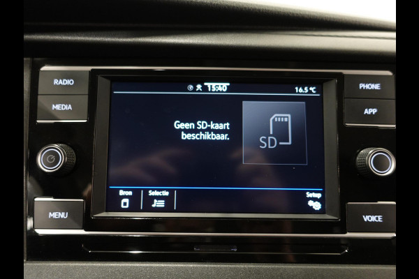 Volkswagen Transporter 2.0 TDI 150pk DSG Automaat SPORT Trekhaak Apple Carplay/ Android Auto Cruise control Airco Sidebars Parkeersensoren
