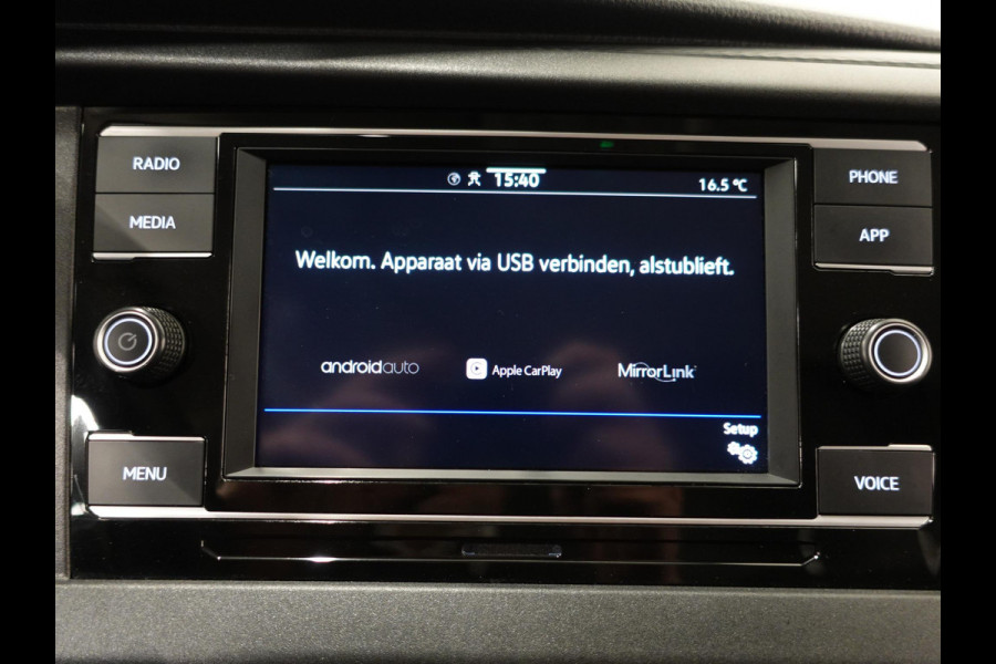 Volkswagen Transporter 2.0 TDI 150pk DSG Automaat SPORT Trekhaak Apple Carplay/ Android Auto Cruise control Airco Sidebars Parkeersensoren