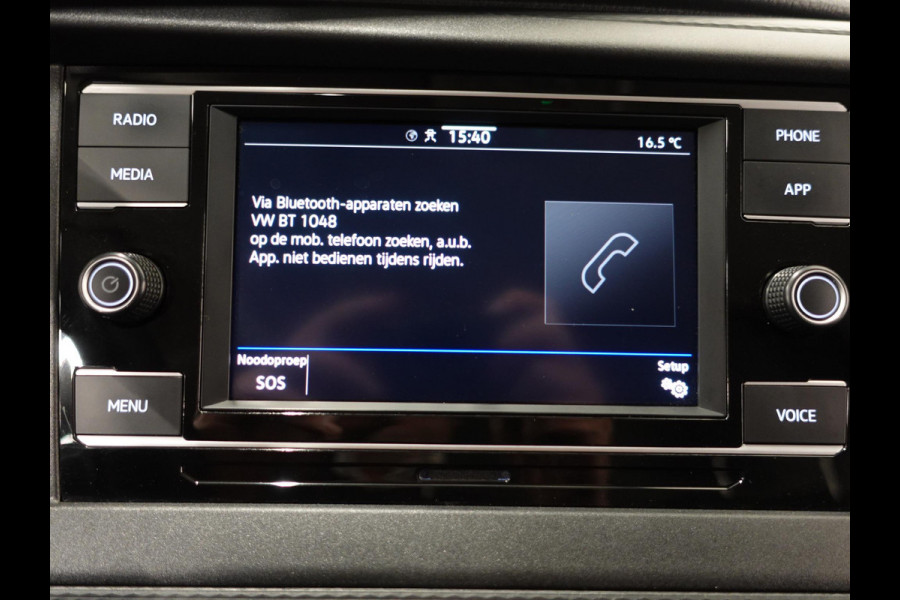 Volkswagen Transporter 2.0 TDI 150pk DSG Automaat SPORT Trekhaak Apple Carplay/ Android Auto Cruise control Airco Sidebars Parkeersensoren