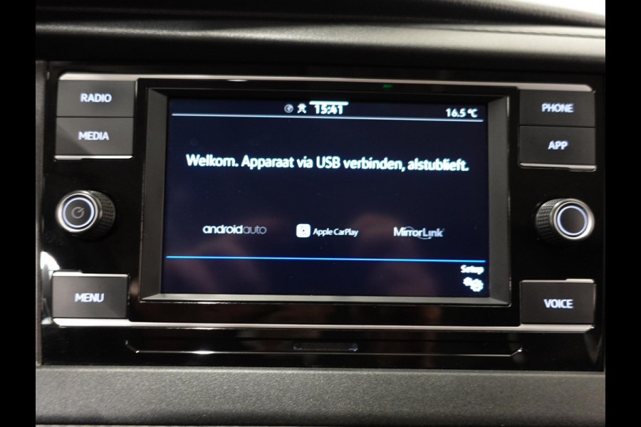 Volkswagen Transporter 2.0 TDI 150pk DSG Automaat SPORT Trekhaak Apple Carplay/ Android Auto Cruise control Airco Sidebars Parkeersensoren