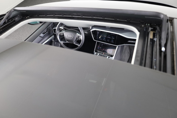 Audi A6 Avant 50 TFSI e quattro Advanced edition 299 pk S-tronic | Alarm MI50 + Auto volgsysteem | Navigatie | Panoramadak | Trekhaak | Matrix LED koplampen | Lichtmetalen velgen 21" | Verlengde garantie |