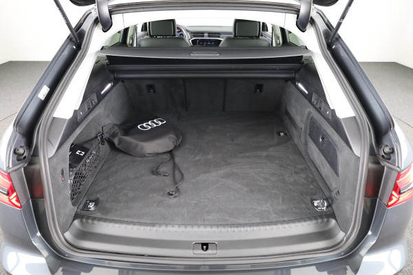 Audi A6 Avant 50 TFSI e quattro Advanced edition 299 pk S-tronic | Alarm MI50 + Auto volgsysteem | Navigatie | Panoramadak | Trekhaak | Matrix LED koplampen | Lichtmetalen velgen 21" | Verlengde garantie |