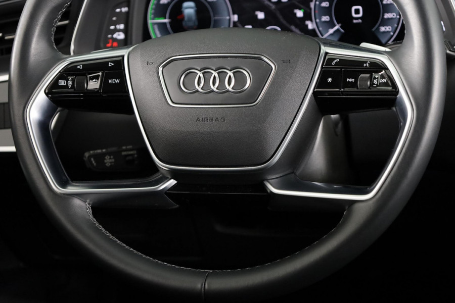 Audi A6 Avant 50 TFSI e quattro Advanced edition 299 pk S-tronic | Alarm MI50 + Auto volgsysteem | Navigatie | Panoramadak | Trekhaak | Matrix LED koplampen | Lichtmetalen velgen 21" | Verlengde garantie |