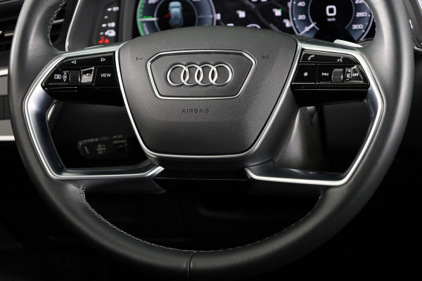 Audi A6 Avant 50 TFSI e quattro Advanced edition 299 pk S-tronic | Alarm MI50 + Auto volgsysteem | Navigatie | Panoramadak | Trekhaak | Matrix LED koplampen | Lichtmetalen velgen 21" | Verlengde garantie |
