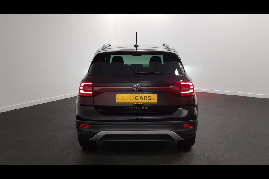 Volkswagen T-Cross 1.0 TSI 110pk DSG Style Navigatie Climate Control Dab Stoelverwarming Led Parkeer sensoren Extra Getint Glas
