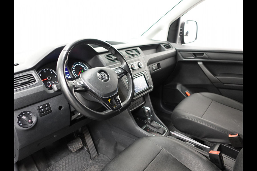 Volkswagen Caddy DSG Automaat L2H1 Maxi Exclusive Edition Xenon Navigatie Trekhaak Parkeersensoren Leder Cruise control Airco euro6