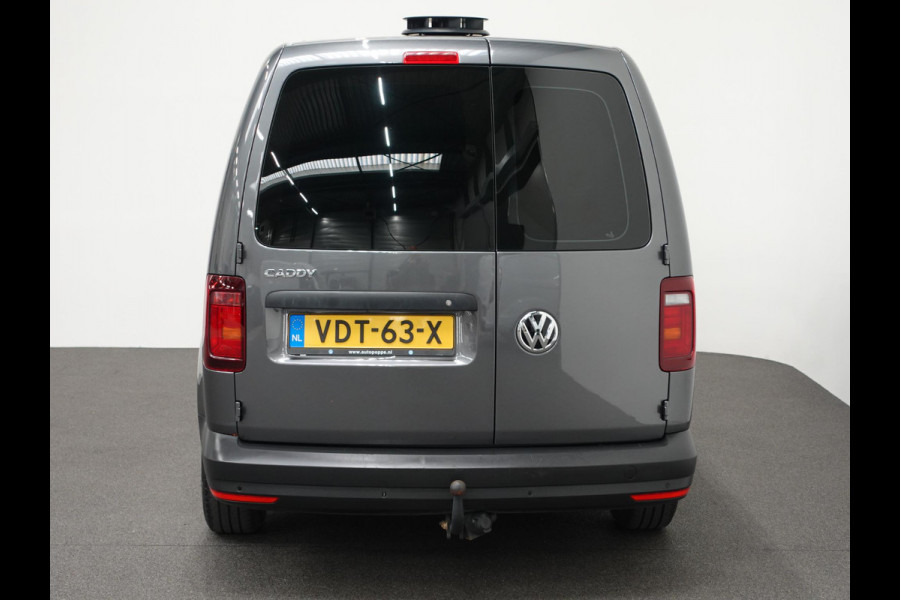 Volkswagen Caddy DSG Automaat L2H1 Maxi Exclusive Edition Xenon Navigatie Trekhaak Parkeersensoren Leder Cruise control Airco euro6