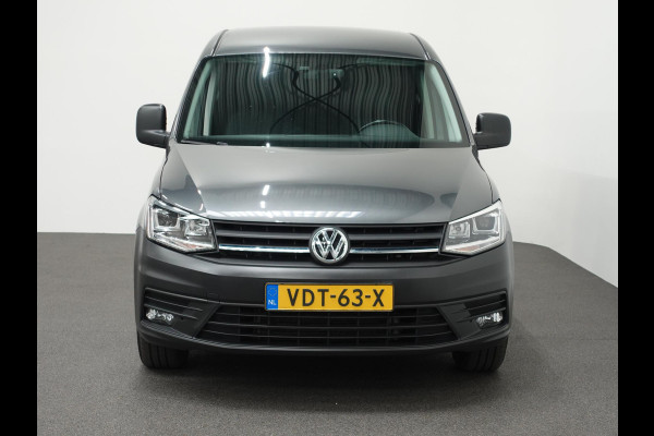 Volkswagen Caddy DSG Automaat L2H1 Maxi Exclusive Edition Xenon Navigatie Trekhaak Parkeersensoren Leder Cruise control Airco euro6