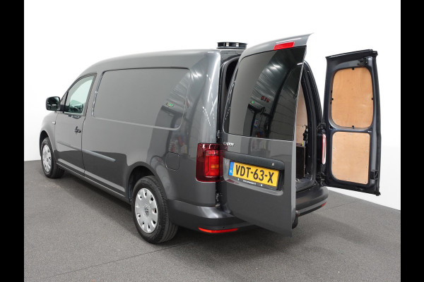 Volkswagen Caddy DSG Automaat L2H1 Maxi Exclusive Edition Xenon Navigatie Trekhaak Parkeersensoren Leder Cruise control Airco euro6