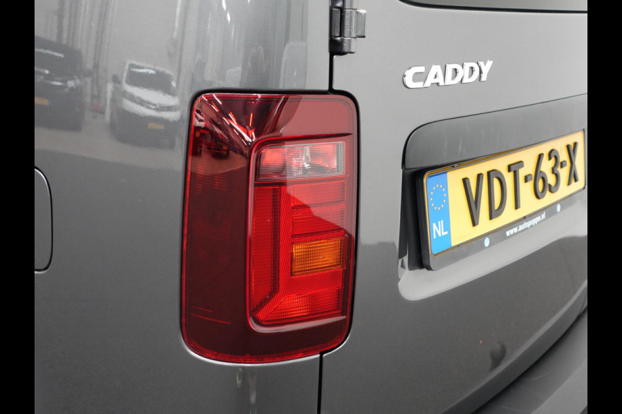Volkswagen Caddy DSG Automaat L2H1 Maxi Exclusive Edition Xenon Navigatie Trekhaak Parkeersensoren Leder Cruise control Airco euro6