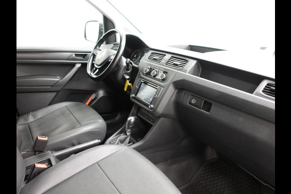 Volkswagen Caddy DSG Automaat L2H1 Maxi Exclusive Edition Xenon Navigatie Trekhaak Parkeersensoren Leder Cruise control Airco euro6