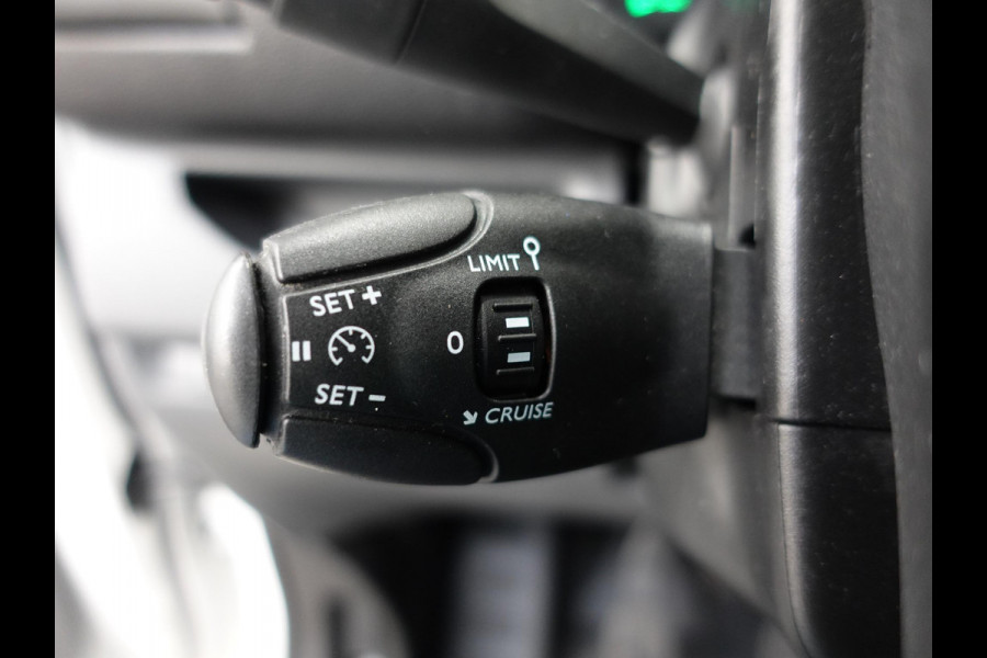 Toyota ProAce Worker 102pk Long L3 Airco Cruise control Trekhaak Euro6