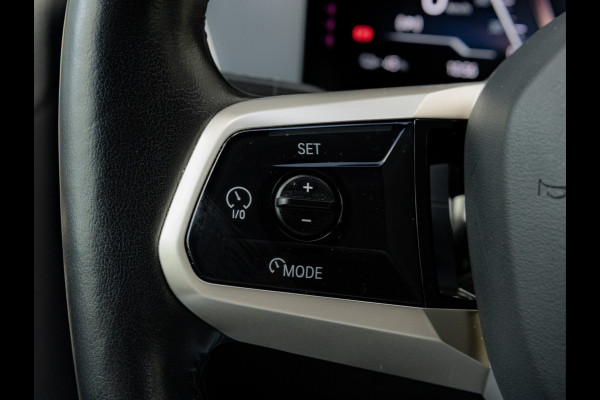 BMW iX M60 - Pano - Bowers & Wilkins - Trekhaak - Stoelventilatie
