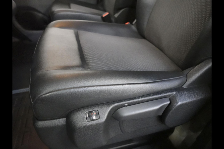 Toyota ProAce 2.0 122pk Automaat L3 Navigator Navi Trekhaak Airco Cruise control Euro6 *
