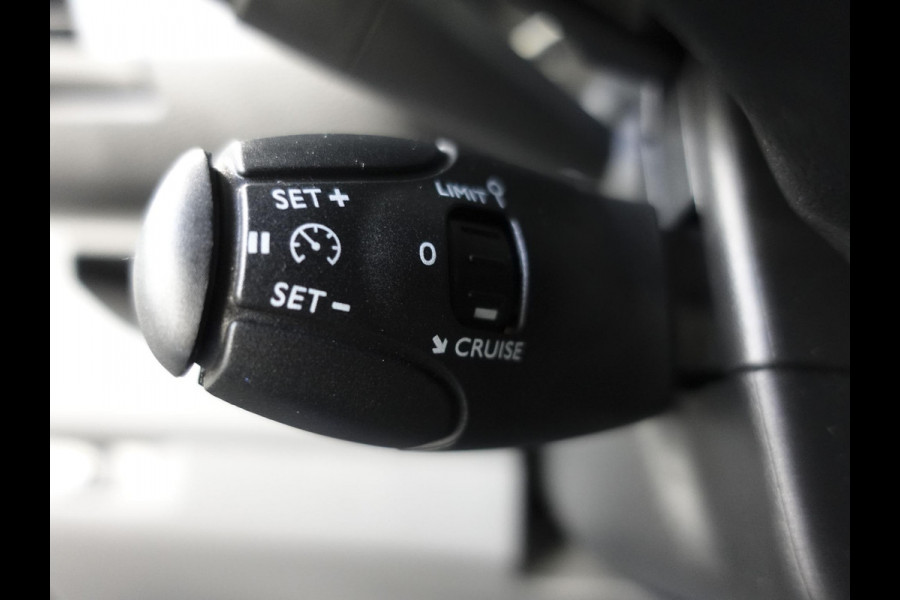 Toyota ProAce 2.0 122pk Automaat L3 Navigator Navi Trekhaak Airco Cruise control Euro6 *