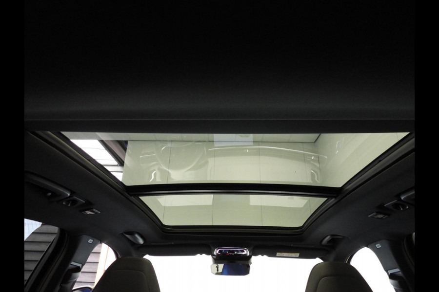 Lynk & Co 01 1.5 PHEV BlackLine ZWARTE HEMEL/360CAM/SCHUIFDAK/LED/20"LMV!