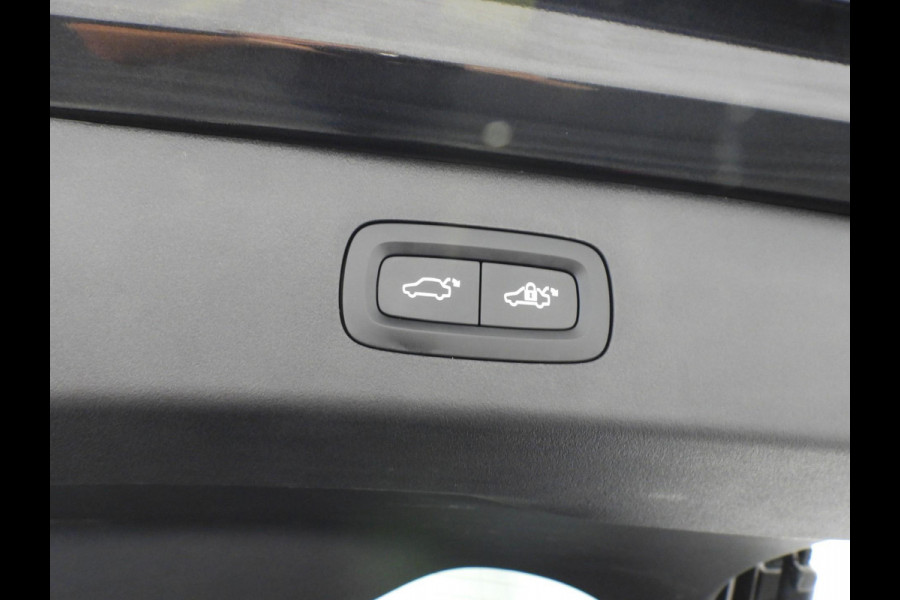 Lynk & Co 01 1.5 PHEV BlackLine ZWARTE HEMEL/360CAM/SCHUIFDAK/LED/20"LMV!