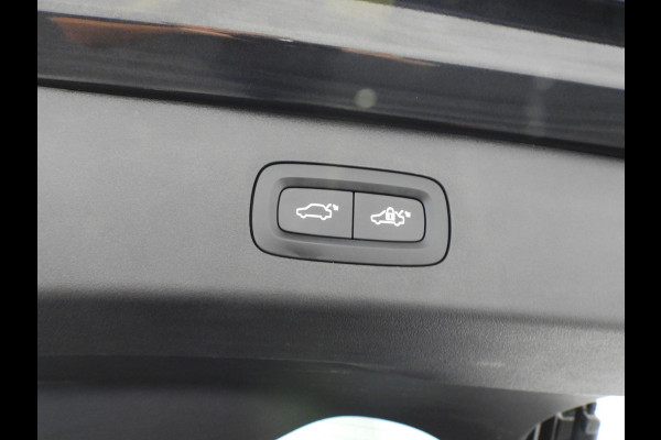 Lynk & Co 01 1.5 PHEV BlackLine ZWARTE HEMEL/360CAM/SCHUIFDAK/LED/20"LMV!