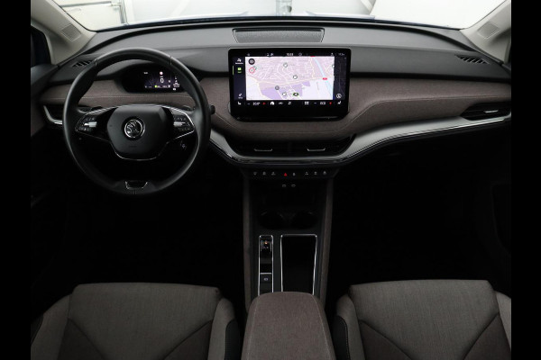 Škoda ENYAQ iV 60 | Stoel & stuurverwarming | Carplay | Keyless | Navigatie | Camera | Cruise control | Full LED | Parkeerhulp | 20'' lichtmetalen velgen